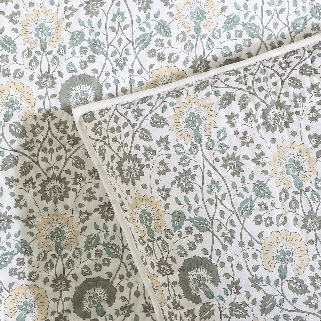 My Texas House Full/Queen Quilt Set, All-Season, 3-Piece, Sage Capri Jacobean Floral