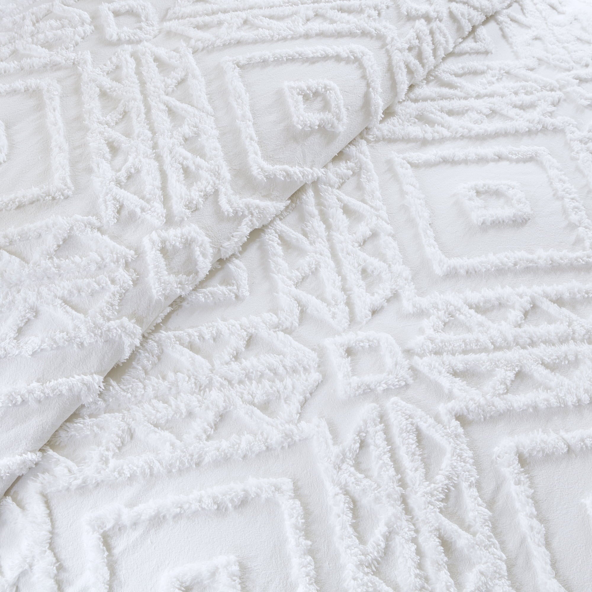 Better Homes & Gardens 3-Piece White Chenille Cover Duvet Set, Full/Queen